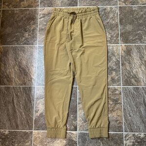 Mondetta Performance Luxury Athleisure Pants Slate Tan Elastic Waist Size M